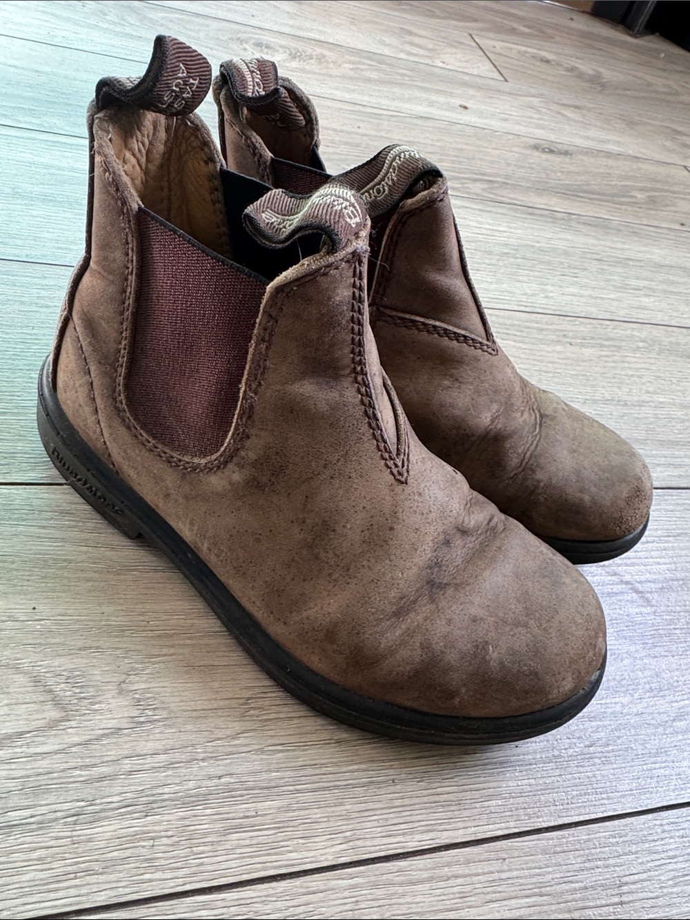 Blundstone Kids Brown Chelsea Slip-On Boots